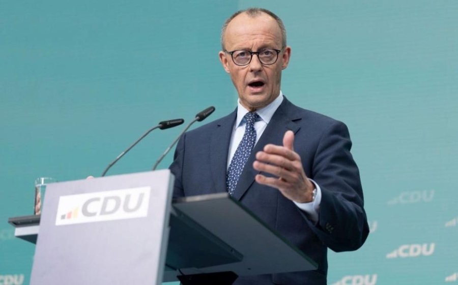 Повечето германци са недоволни от управлението на Мерц