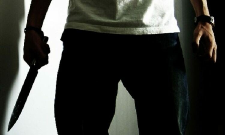 Прободоха мъж пред магазин в Кюстендил