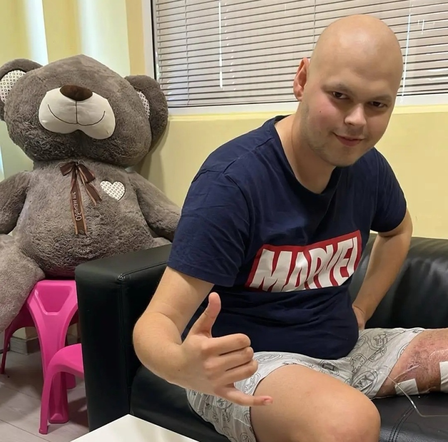 Млад мъж от Благоевград с ампутиран крак има нужда от средства