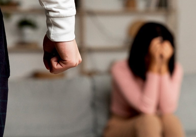 Арестуваха надрусан с кокаин насилник от Сандански, пребил жена си в 5 сутринта  