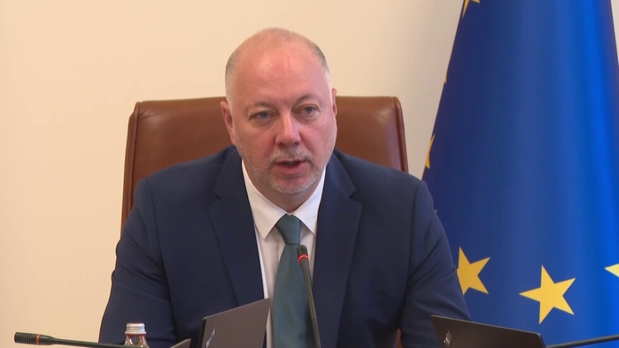 Желязков: Всички канали за подкрепа за Украйна трябва да продължат да се прилагат