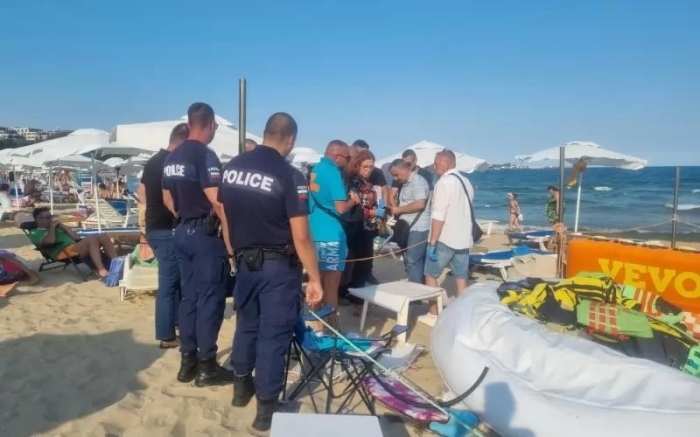 МЗ разпореди спешна проверка за починалото 8-годишно дете от Разлог след падане от парашут в Несебър