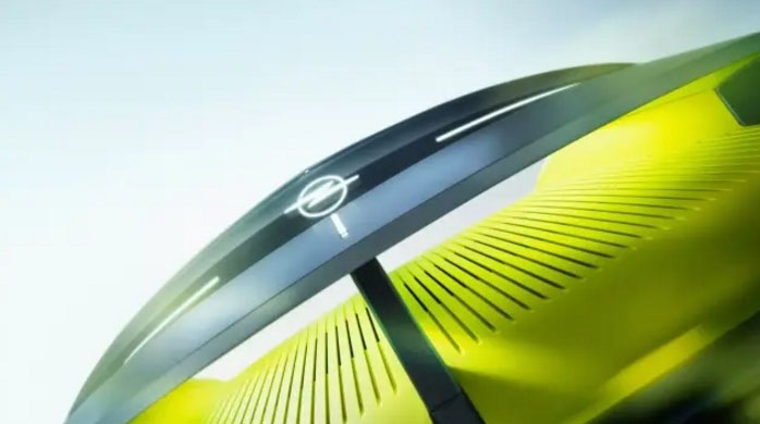 Opel загатна за наточен модел под новия си бранд