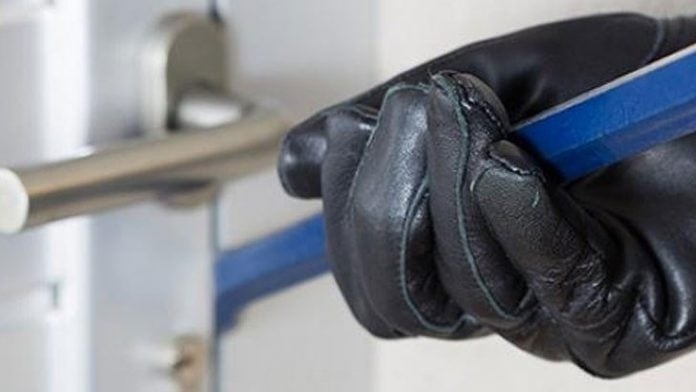 Осуетиха опит на кражба на апартамент в Бобов дол