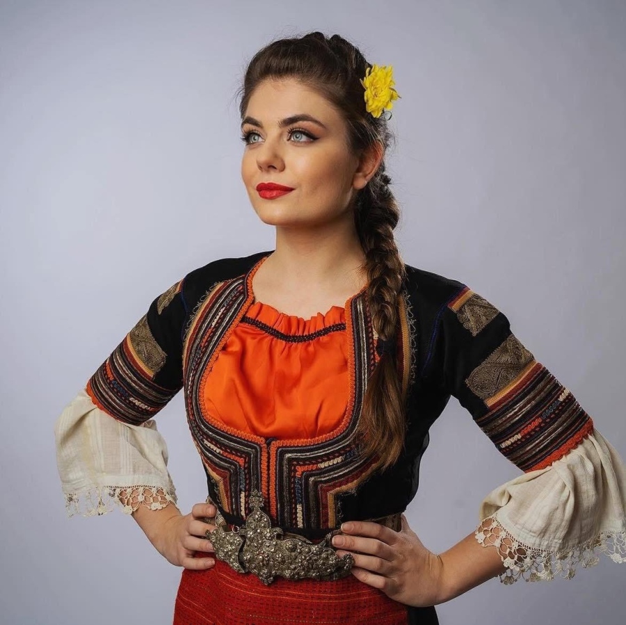 Гласове от Югозапада влизат в битка за авторска македонска песен на \