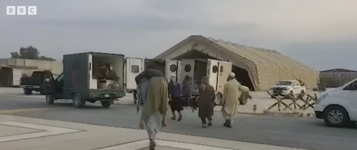 Земетресението в Афганистан: Над 800 жертви, ранените - хиляди