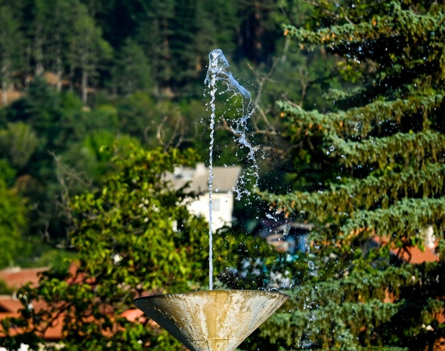 Празнува градът с най-горещия гейзер на Балканите! Стартира четиридневна празнична програма 