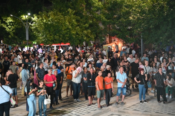 Шествие, концерт и грандиозна заря: Над 10 000 души празнуваха в Симитли!