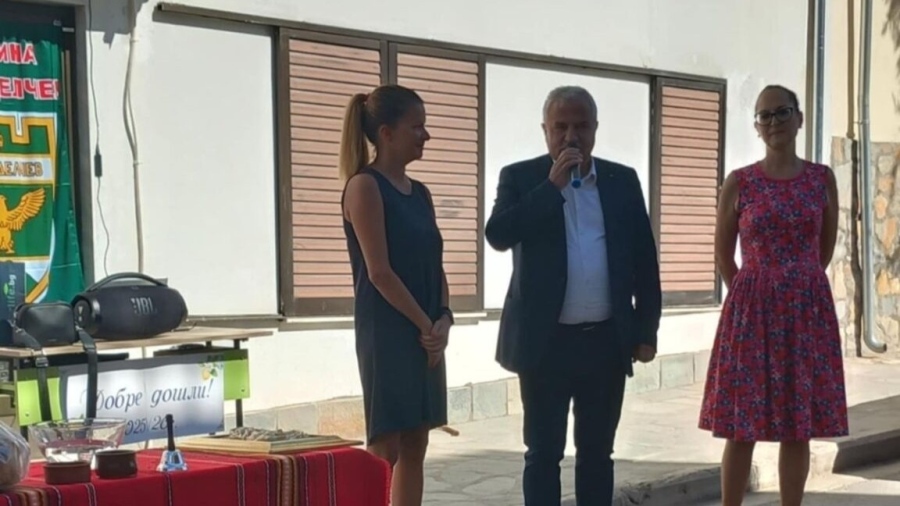 Владимир Москов откри учебната година в българско училище в Гърция