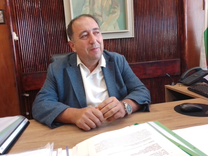 Отново погват собствениците на павилиони в Дупница, К. Костадинов: Градът е пълен с преместваеми обекти, които от години работят полузаконно