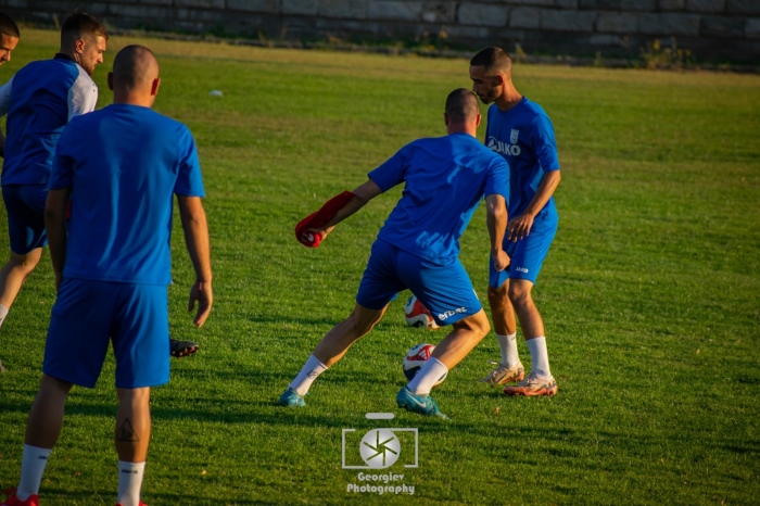 Двама в Сапарева баня! Германея отпадна за Аматьорската купа след дузпи