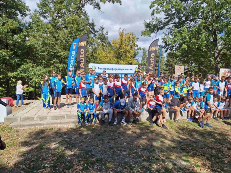 „Ел Тепе“ с отлично представяне на купи „Цари Мали град“ и  „София“