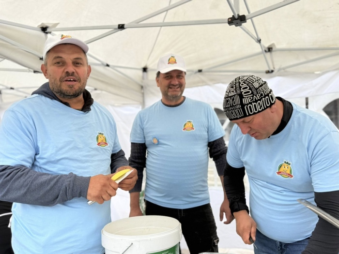 Отбор „Боро” цар по белене на Фестивала на картофа в Самоков