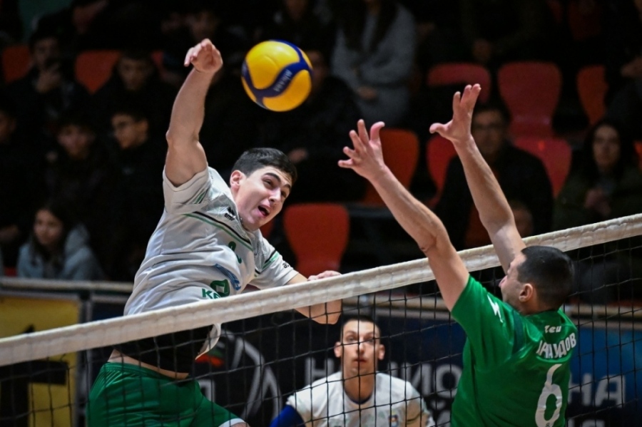 Гордост! Централният блокировач в звездния волейболен отбор-  Борис Начев е с дупнишки корени