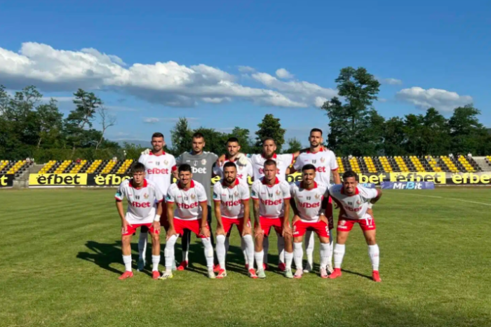 Нулево равенство отлепи Беласица от дъното