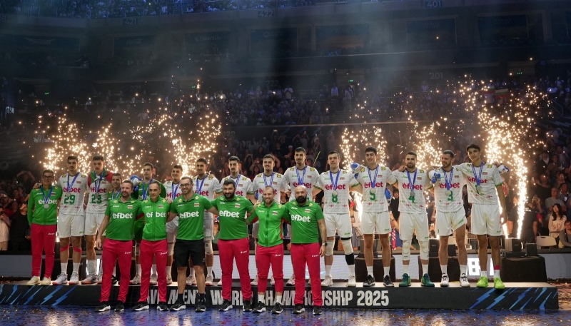 Посрещаме волейболните ни национали на площад „Св. Александър Невски“ във вторник