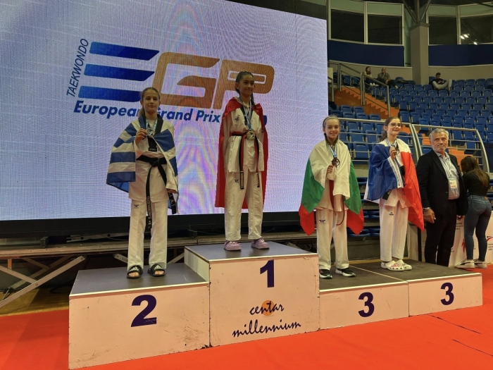 Бронз за Дупница! Габриела Бояджиева с отличие от Гран при по таекуондо