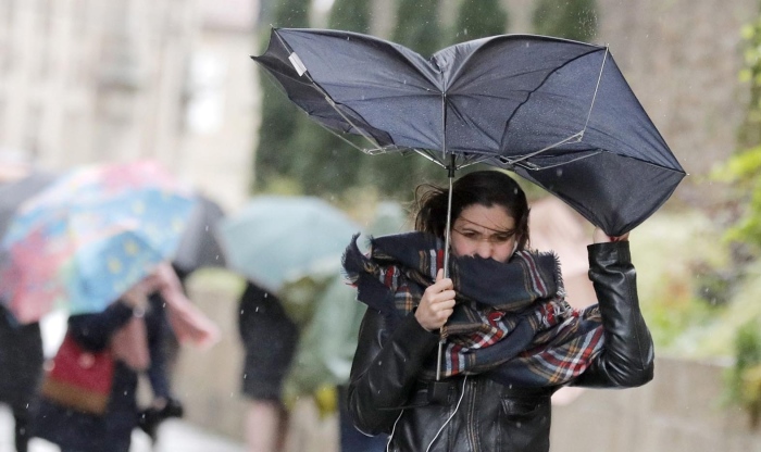 Жълт код за Югозапада: дъжд, вятър и мокър сняг удрят Кюстендил, Перник и Благоевград