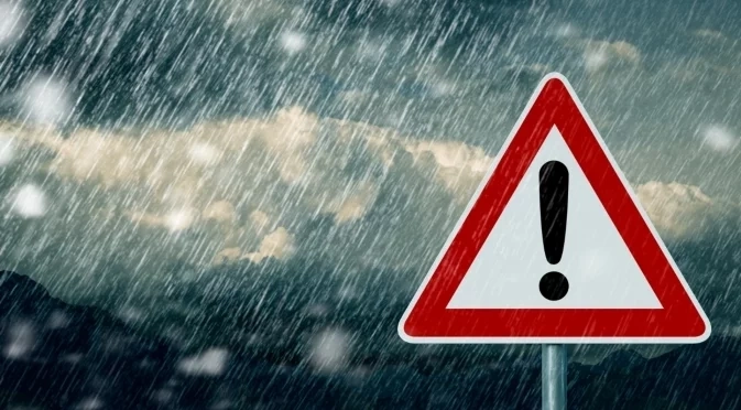 Над 200 л/кв. м дъжд в Царево за 5 часа, обявиха бедствено положение (ОБНОВЕНО)