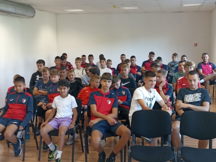 Марек отличен от БФС за най-добра работа в ДЮШ