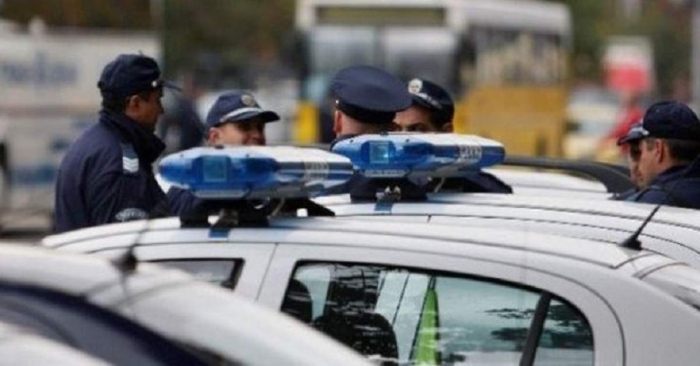 Джипове сломиха ограда и влязоха в двора на мъж от брезнишкото село Завала