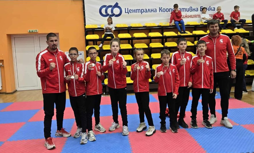 СК „Гладиатор“-Дупница грабна 12 медала в Горна Малина