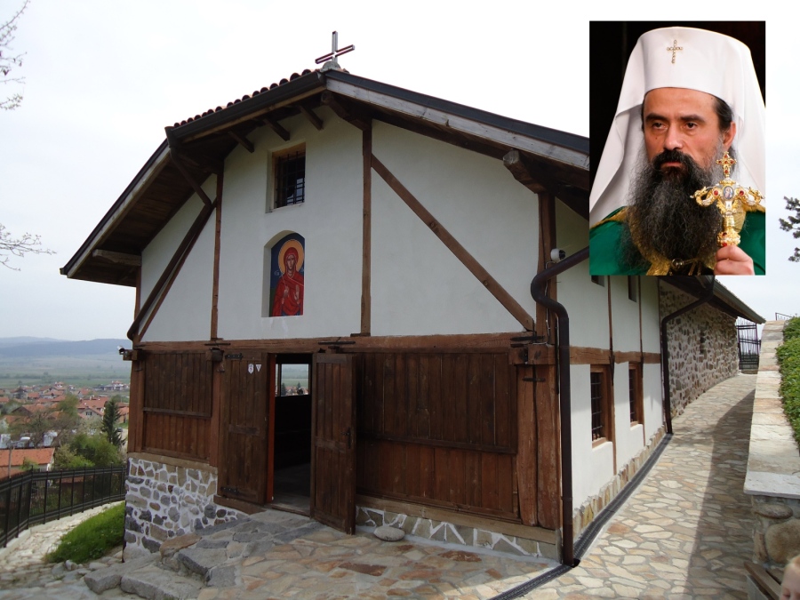 Патриархът оглавява литургията на храмовия празник на черквата в Белчин на Петковден