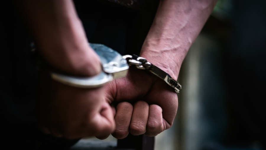 Съдят столичен дилър, разнасял канабис в Радомир