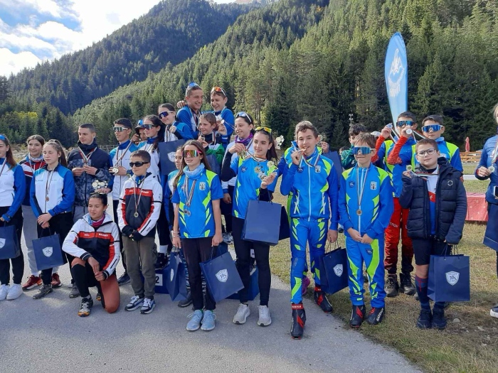 „Ел Тепе” грабна 13 медала от състезанието по ролкови ски в Банско