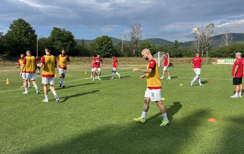 Голово шоу в Сапарева баня! Германея пречупи непобедимия Ботев Ихтиман