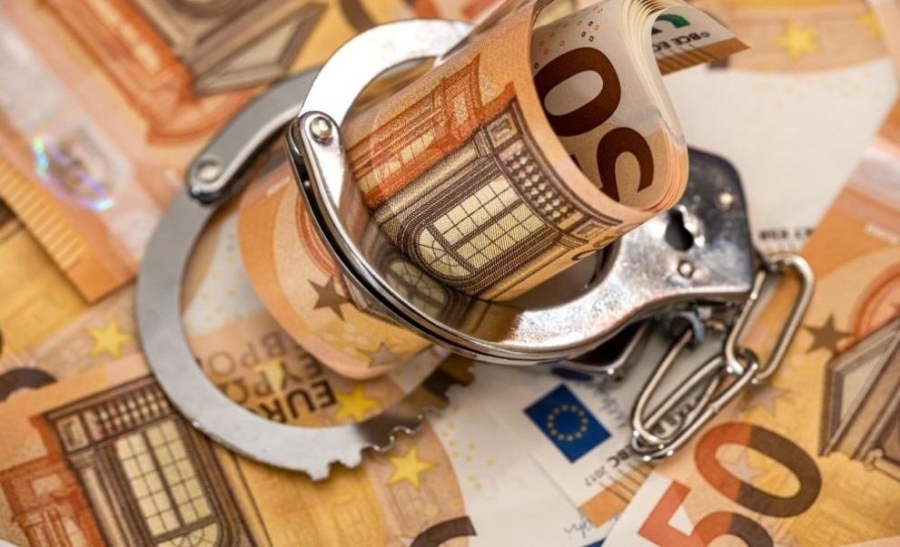 Арестуваха криминално проявен мъж от Батановци с фалшиви евро банкноти