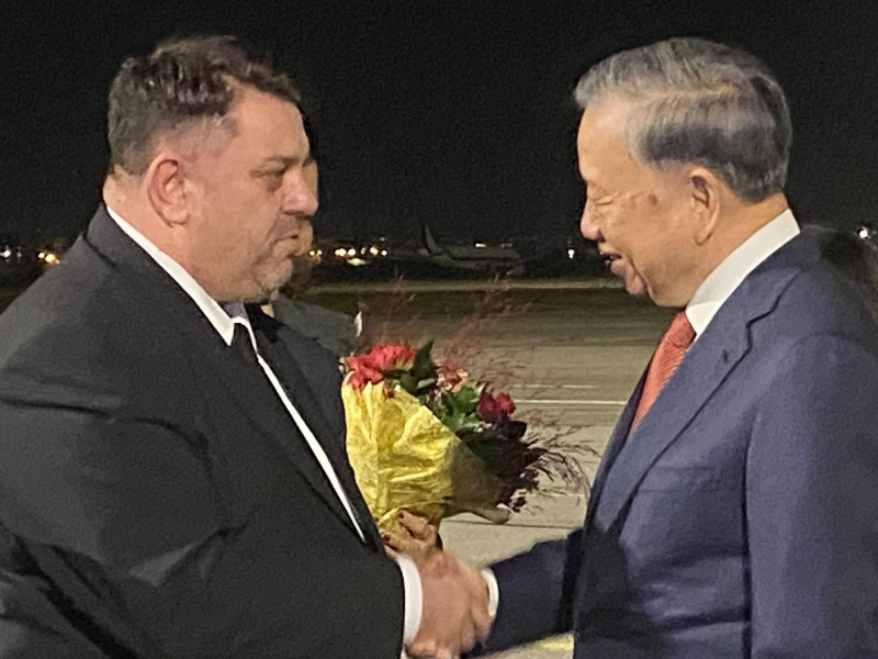 Вицепремиерът Атанас Зафиров посрещна Генералния секретар на Виетнамската комунистическа партия То Лам