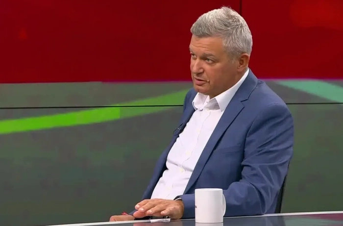 Марек се раздели с бивш шеф на съдиите