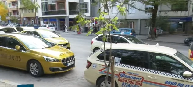 С 18 гласа „за”! Скочиха цените на такситата в Сандански