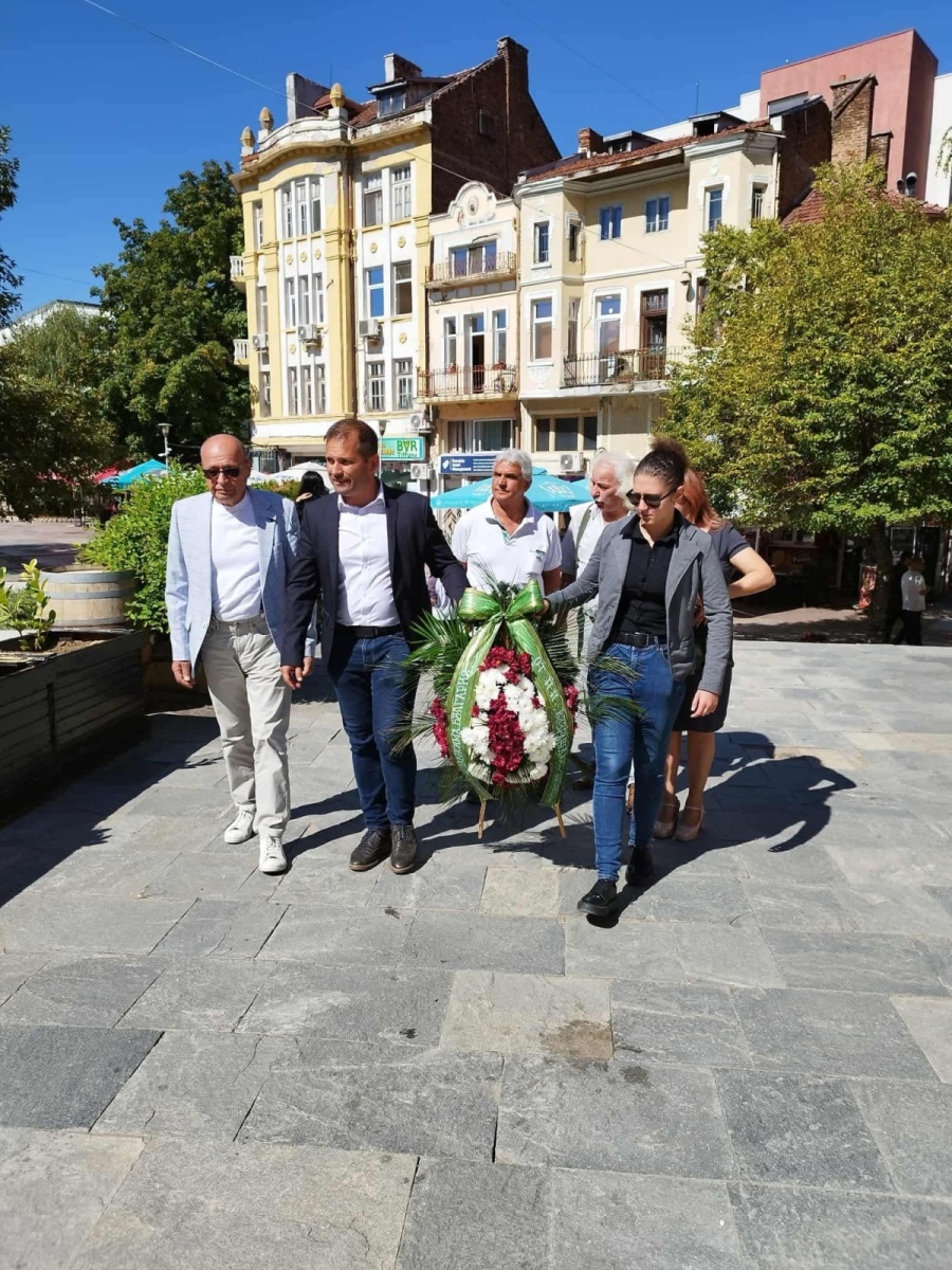 И Възраждане в Дупница скочиха срещу Хелоуин! Настояват кмета Първан Дангов да забрани празнуването му в училища, детски градини и читалища