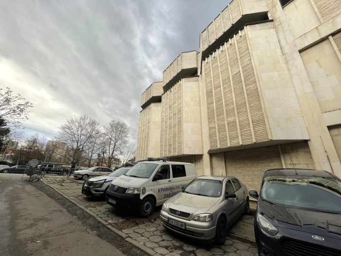 Криминални случаи в Кюстендил и Дупница: задържания за наркотици, кражби и домашно насилие