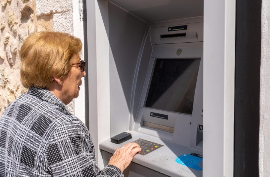 Повече хора ще се пенсионират с малък стаж