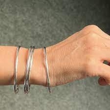 Непознат издърпа три гривни от 70-годишна благоевградчанка