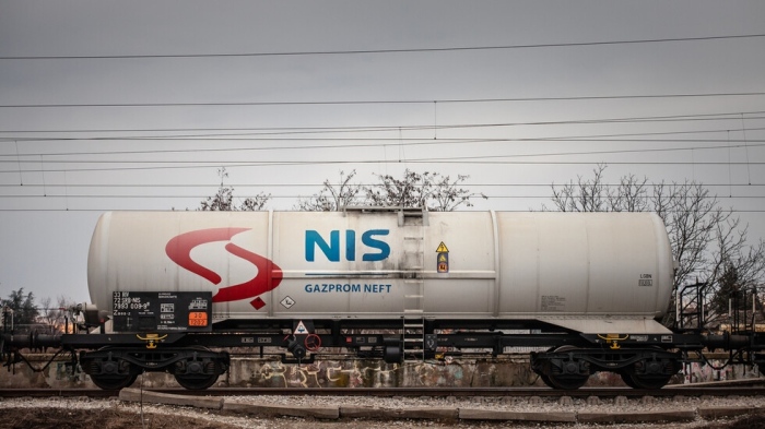 Сърбия има една седмица да разреши кризата с петролната компания НИС