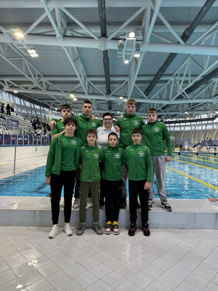 Браво! Национален рекорд и множество медали за плувците на \
