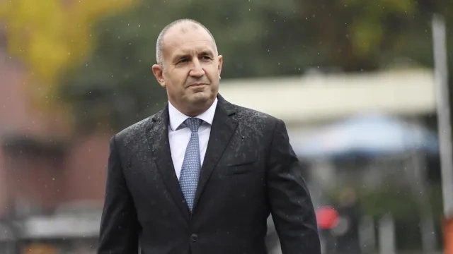 Румен Радев за протеста от фейсбук: Оставка и предсрочни избори