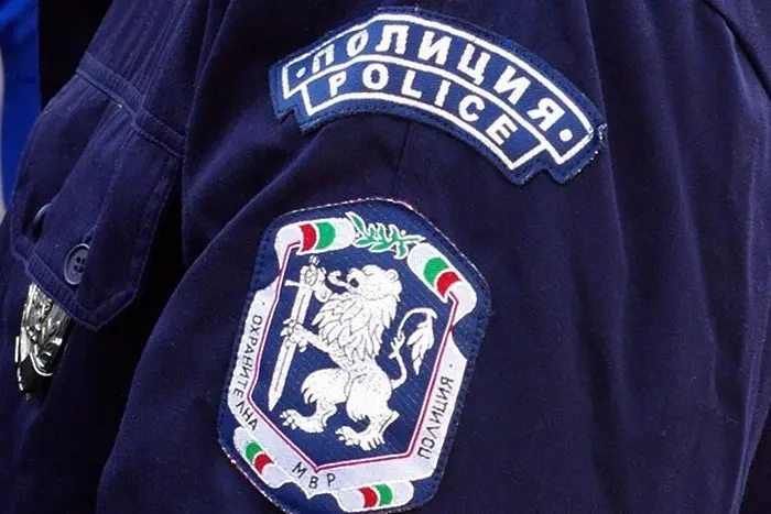 За честта на пагона: Юристка благодари на полицаите от Дупница Димитър Петков и Марио Александров, спасили я при нападение в центъра на града