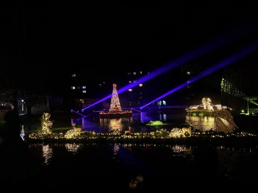 ЗА ПЪРВИ ПЪТ В РАЗЛОГ: ГРЕЙНА ВЪЛШЕБНО КОЛЕДНО ЕЗЕРО