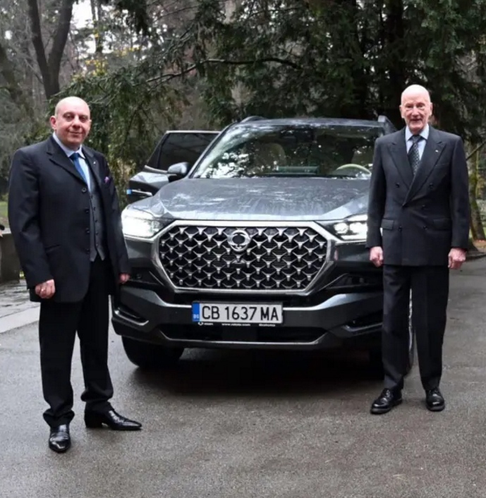 Новата кола на Симеон Сакскобургготски