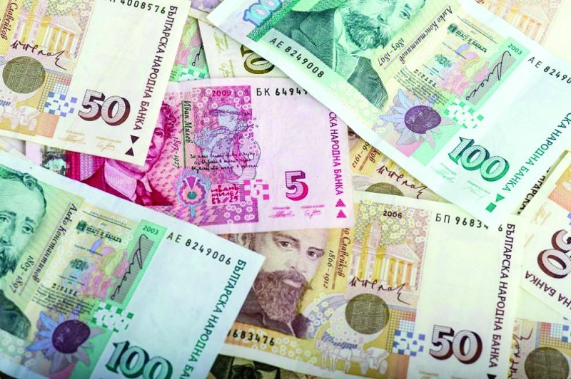 Мним куриер измами жена от Поленица с близо 3000 лева