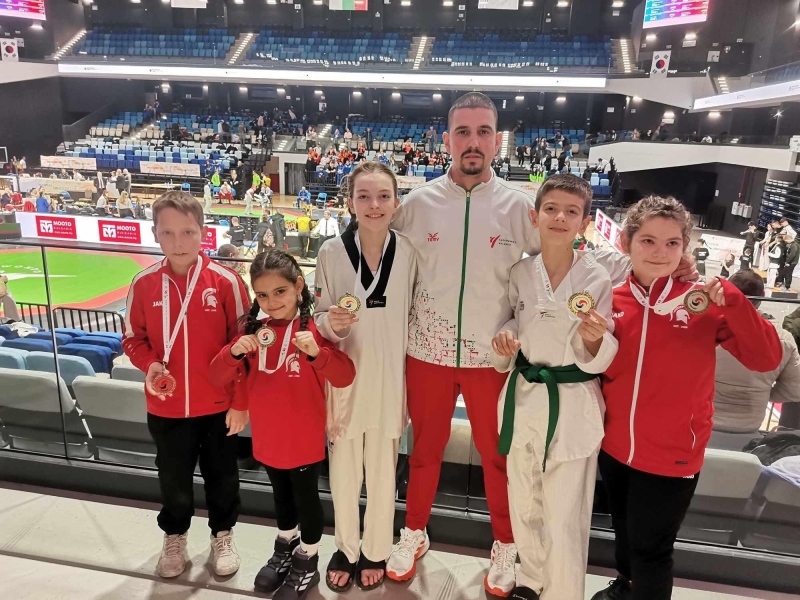 Шампионски финал!  Два купи и 6 медала спечели дупнишкия СК „Гладиатор“ от „Купата на корейския посланик“