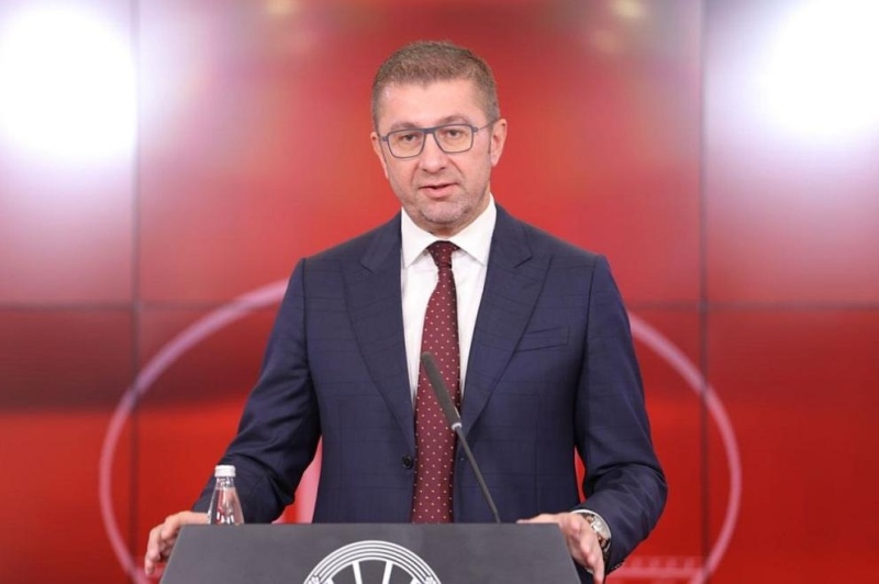 Мицкоски: Аз поставям правилата, ЕС и България трябва да изпълнят условията