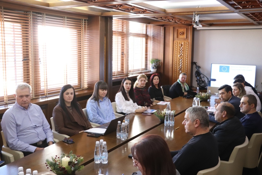 Община Банско въвежда зелена енергия и екологичен транспорт в социалните услуги