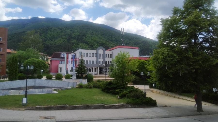 Община Сапарева баня купува електроавтомобил