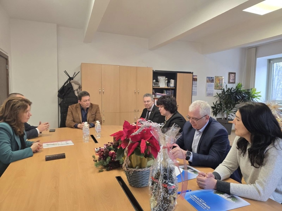 След подписани споразумения с два университета! Нови професии влизат в петрички училища от следващата учебна година